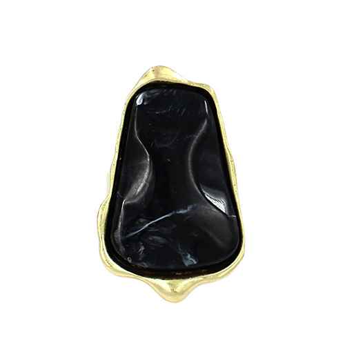 R0121 | Bold Acrylic Ring | KR2139