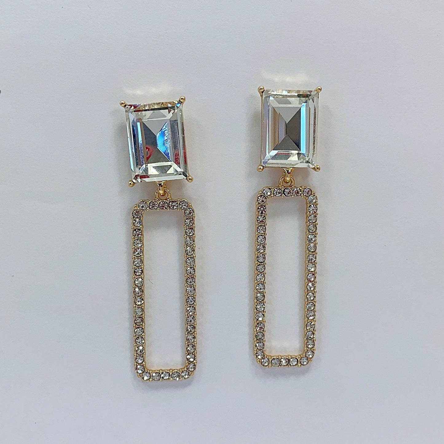 E1761 | Luxe Emerald-Cut Crystal Earrings | 25E1840
