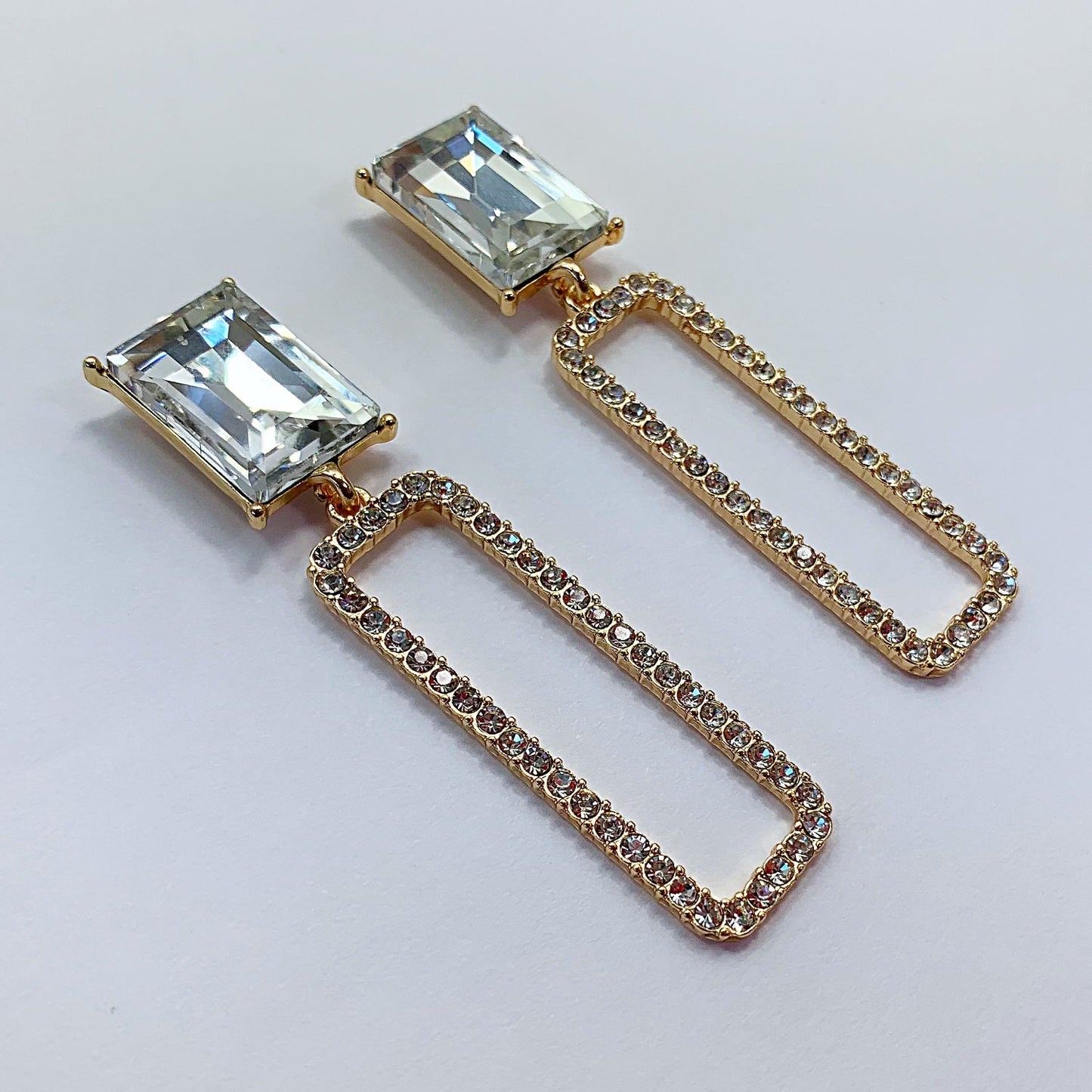 E1761 | Luxe Emerald-Cut Crystal Earrings | 25E1840