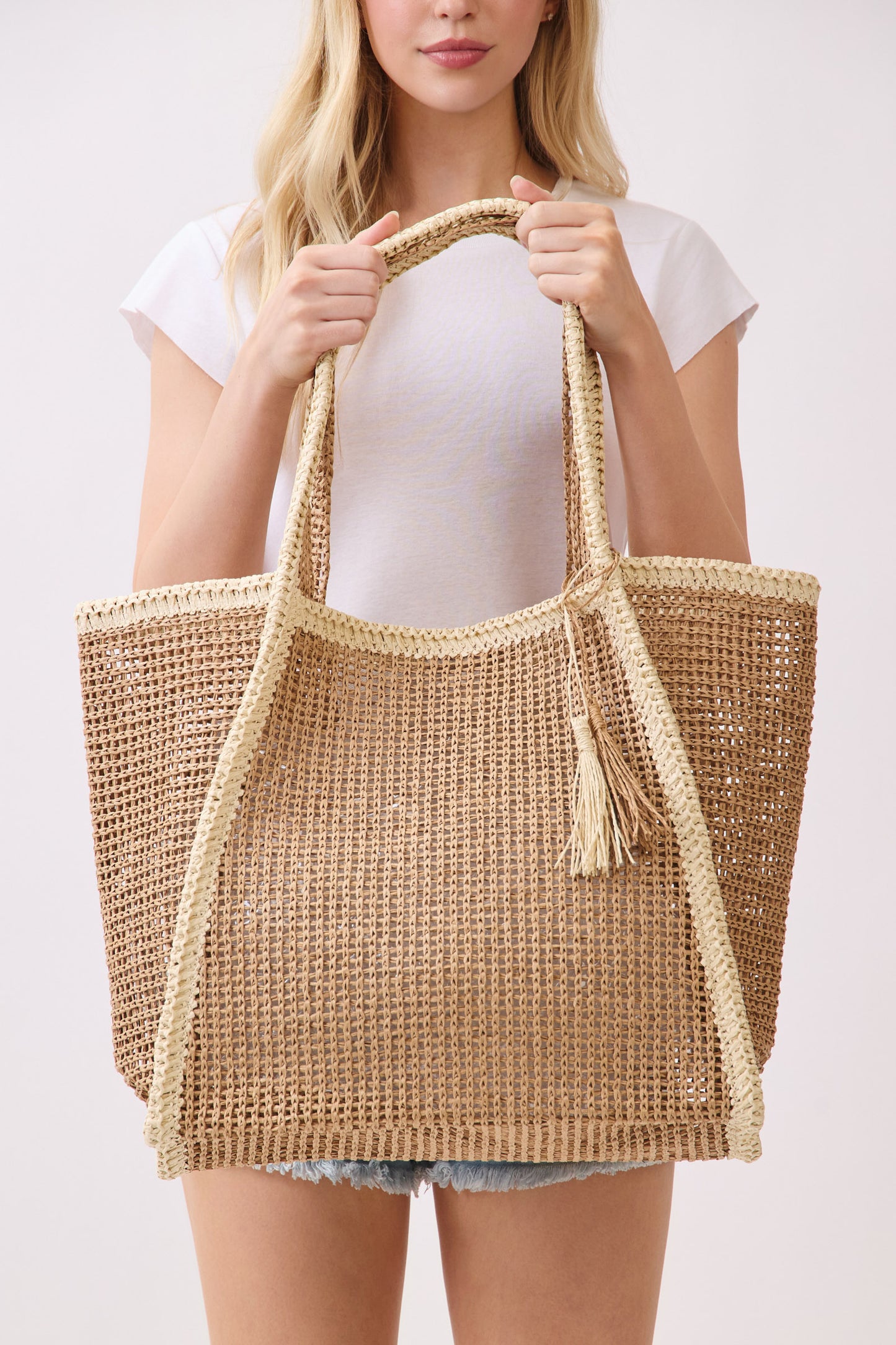 P0017 | Tassel Accent Woven Tote Bag | MB0338