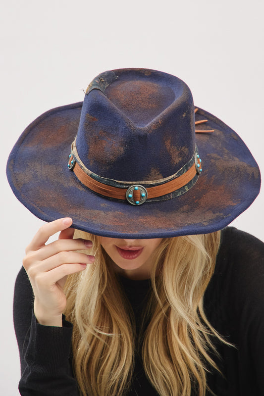 HT0063 | Rustic Wide Brim Leather Hat | MH0246