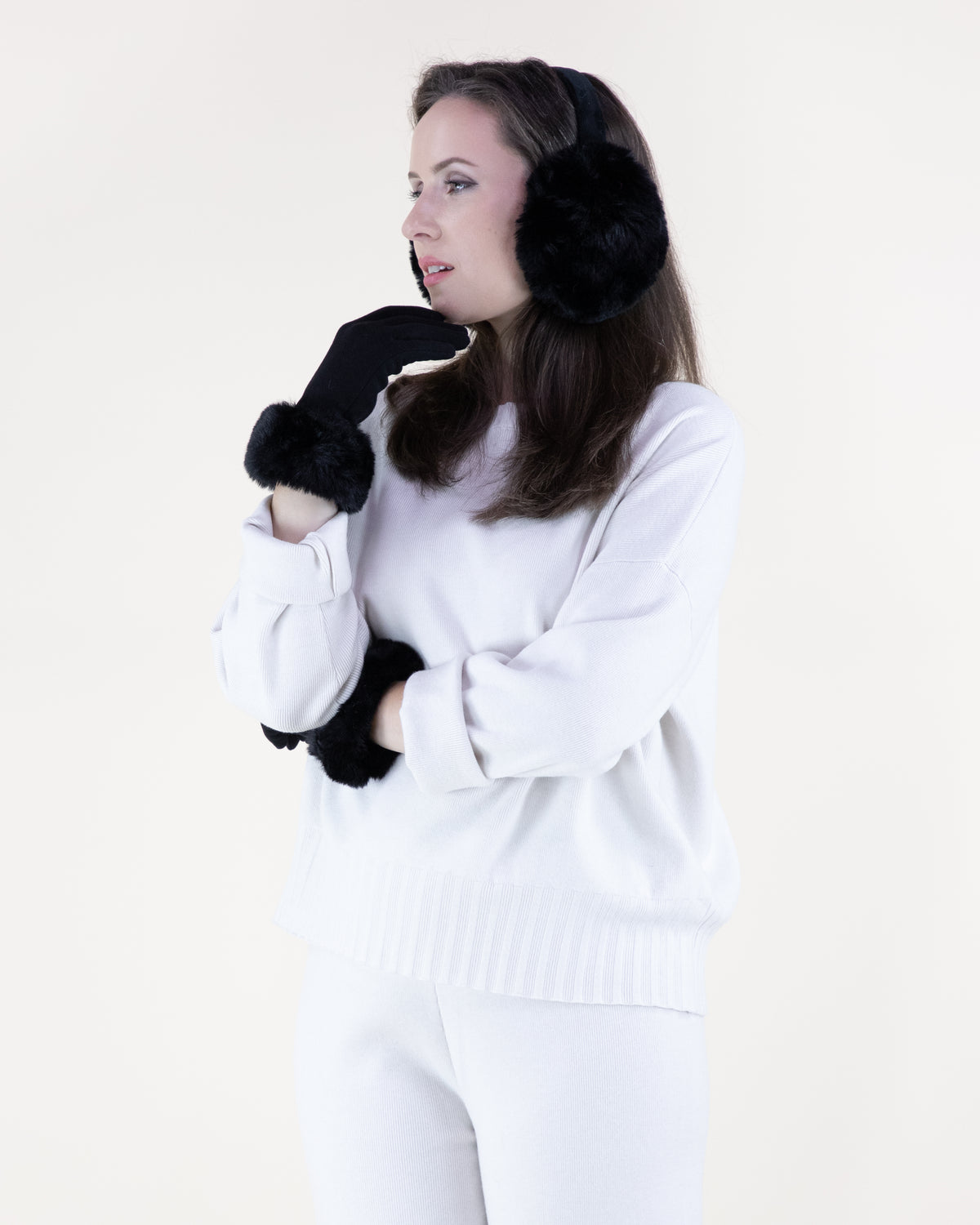 Plush Fuzzy Earmuffs | WC0003