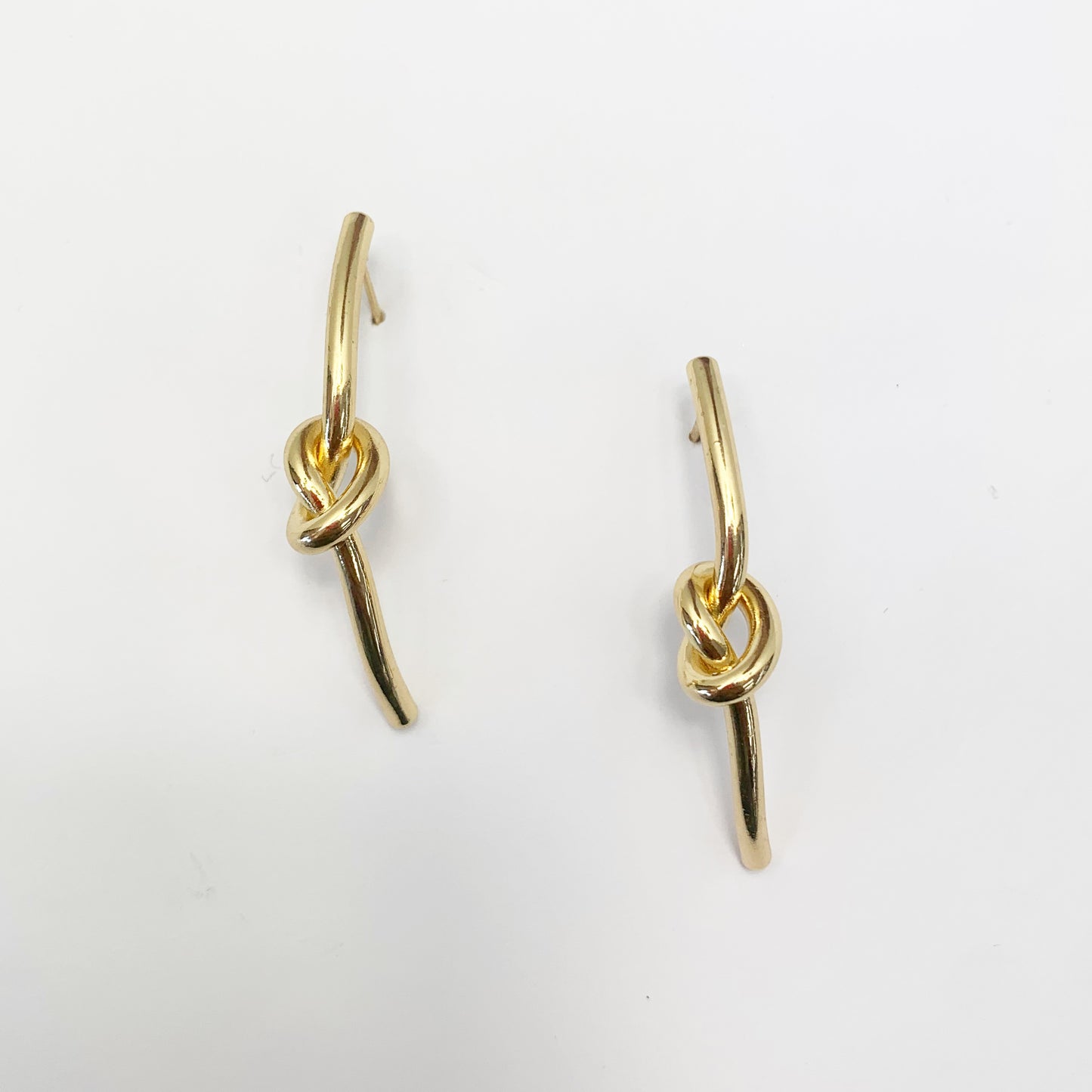 E0054 | Minimal Knot Drop Earrings |KE2611