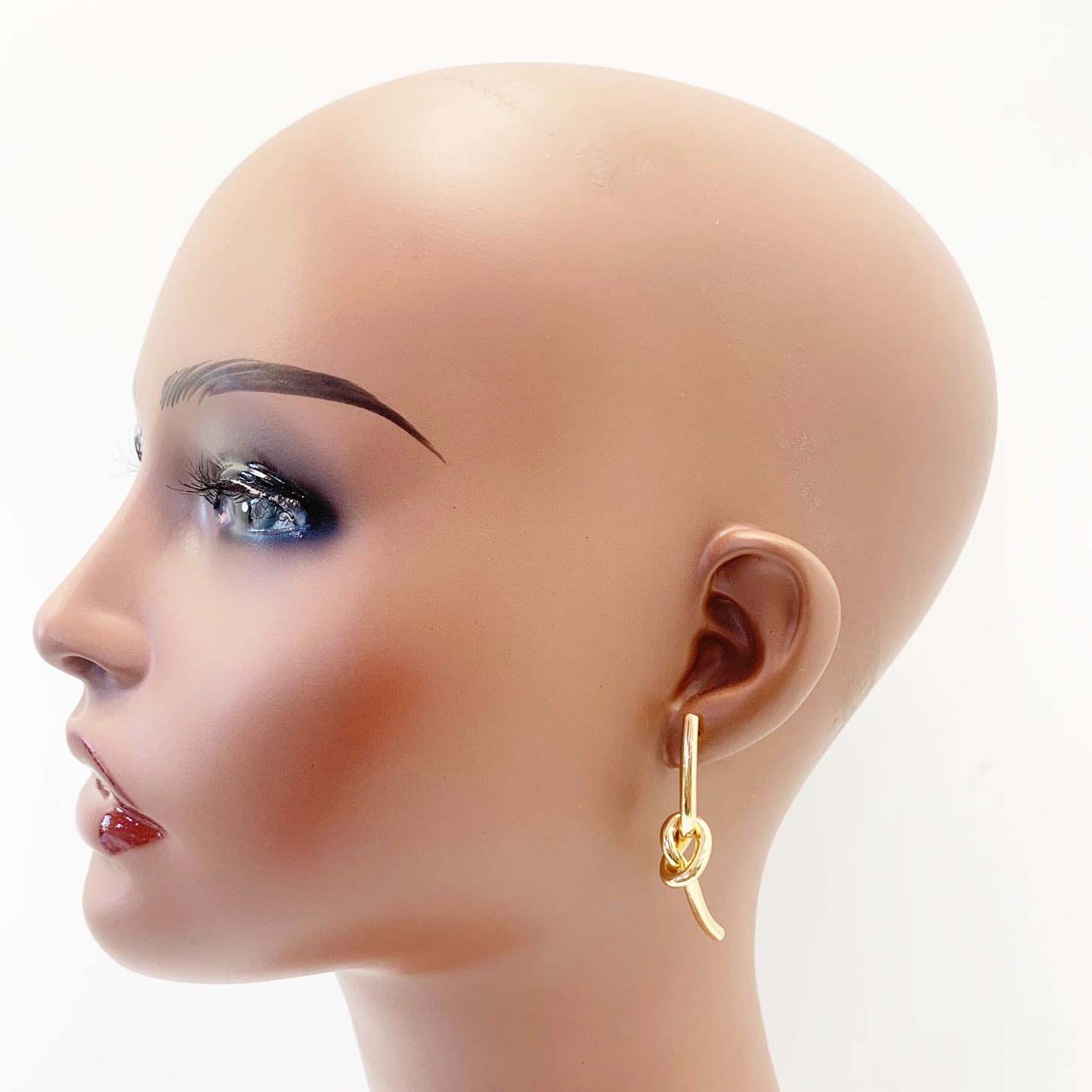 E0054 | Minimal Knot Drop Earrings |KE2611