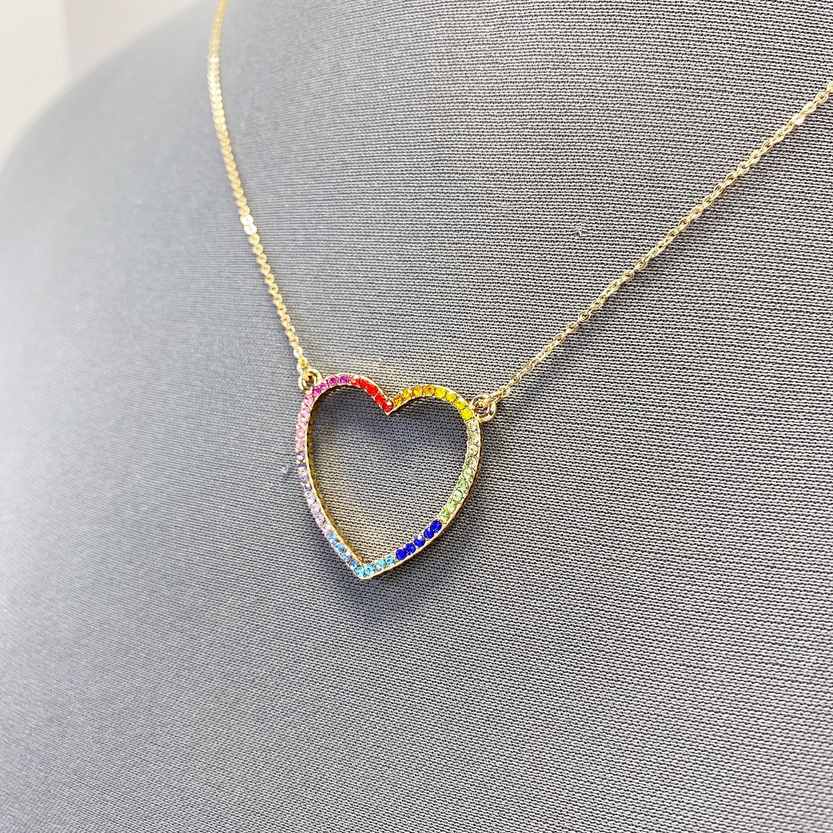 N0591 17322 Love Pendant Necklaces