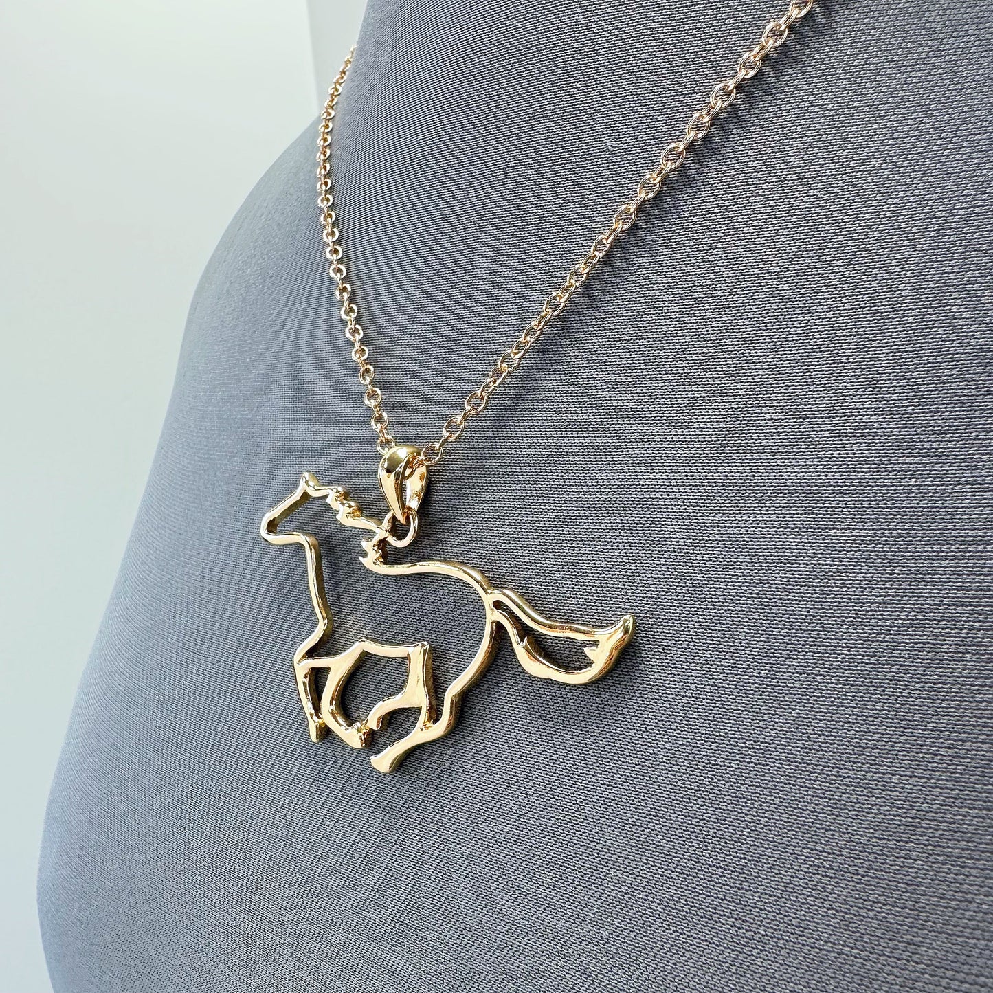 N0404 AN2896 Animal Horse Mustang Shape Pendant Multi Chain Necklace