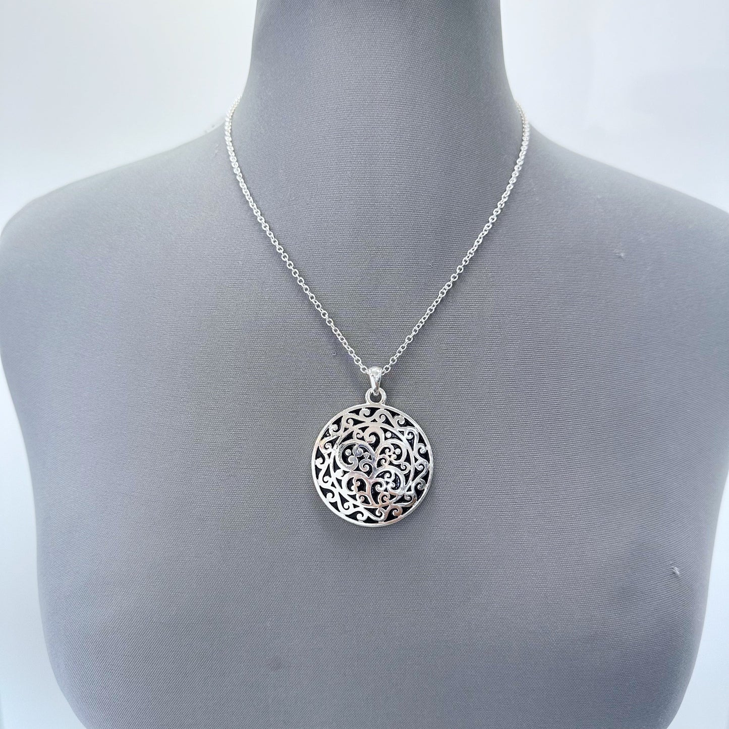 N0728 AN2322 Pendant Necklace