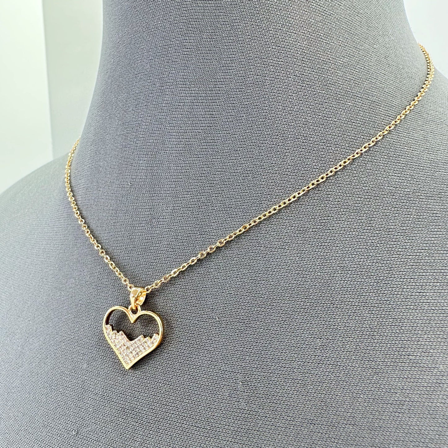 N0577 18264 Pendant Dainty Necklaces