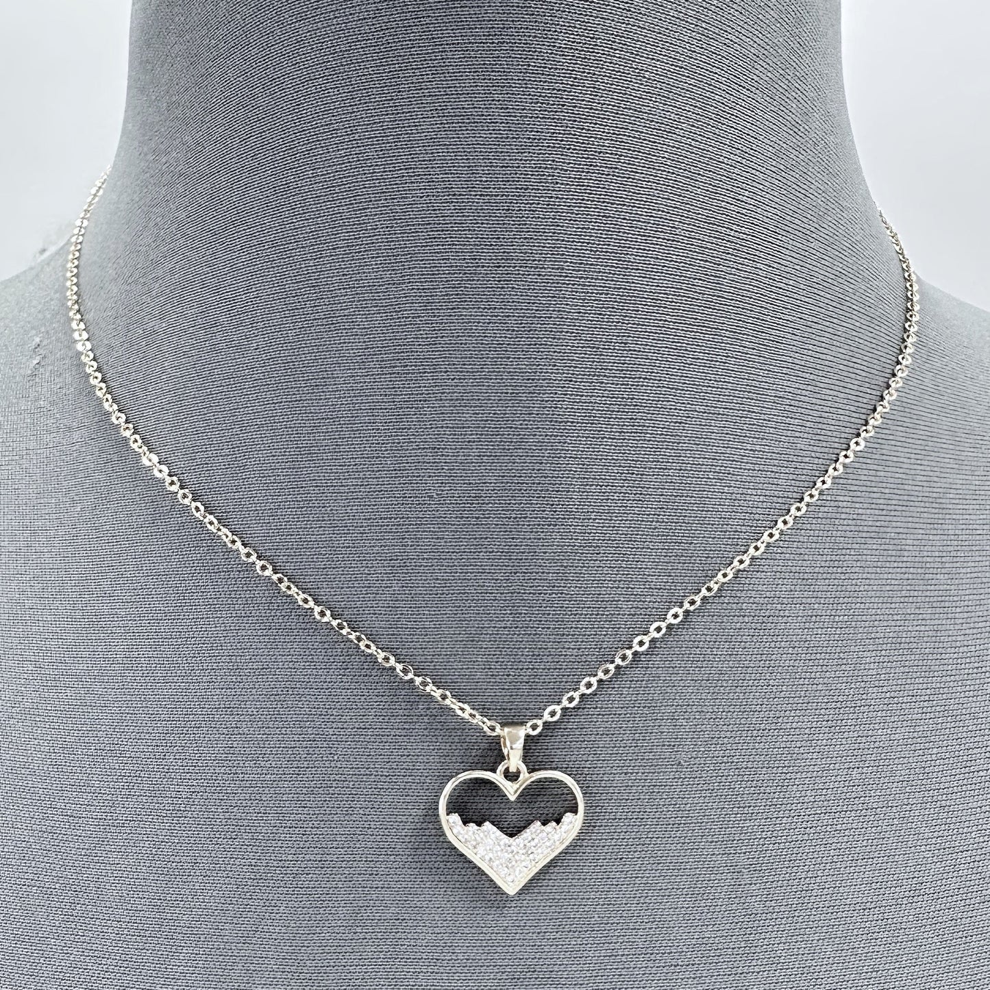 N0577 18264 Pendant Dainty Necklaces
