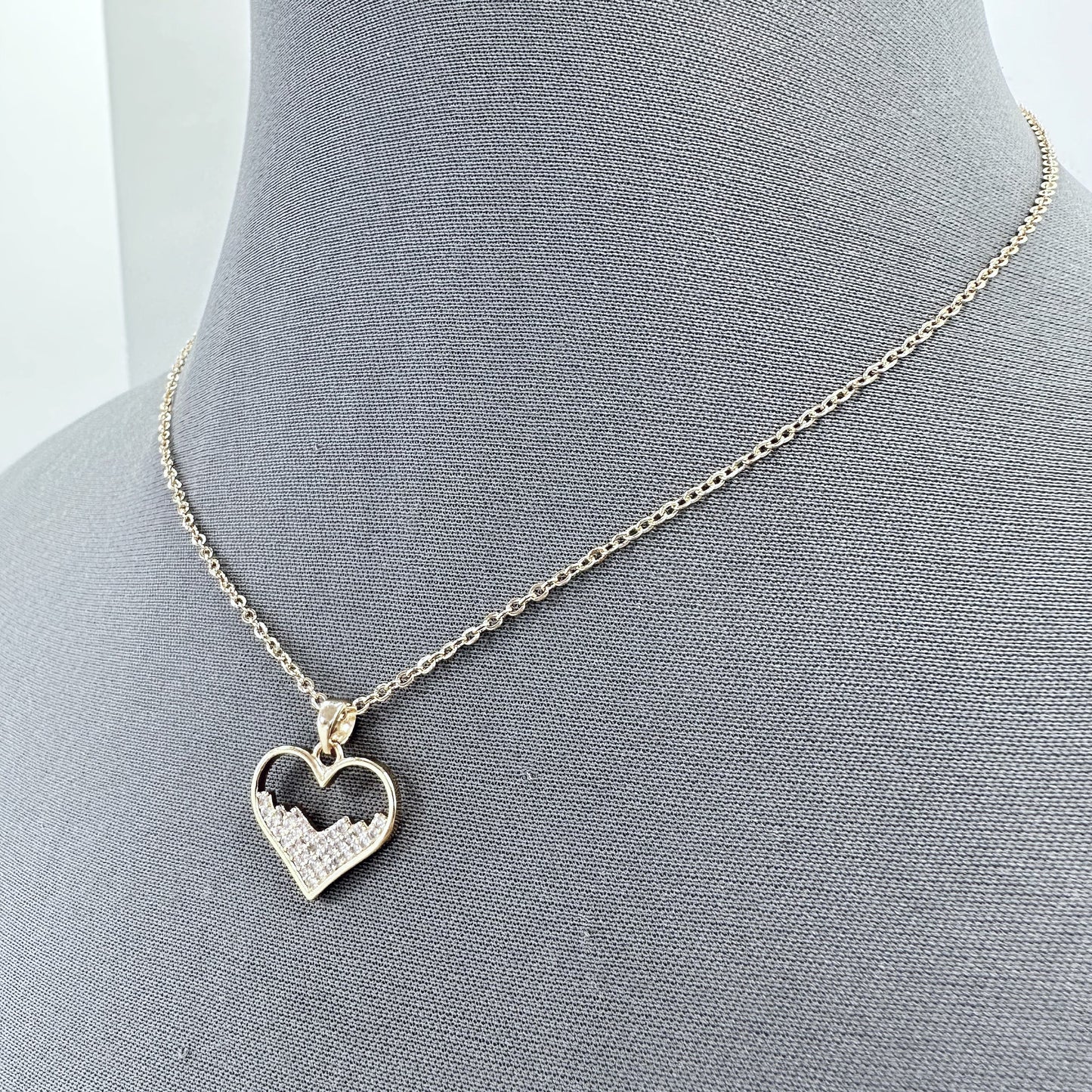 N0577 18264 Pendant Dainty Necklaces