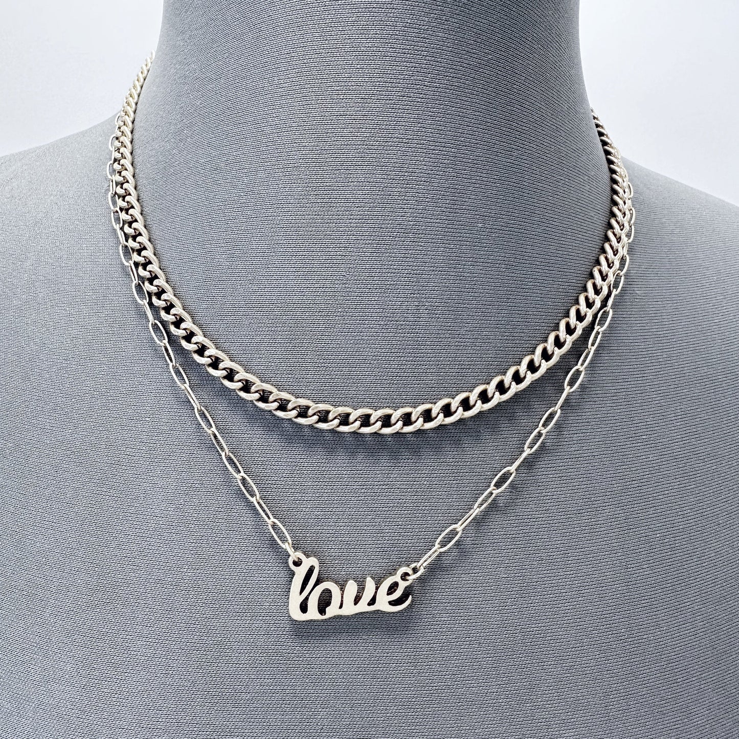 N0520 QN4452 Love Design Pendant Chain Necklace