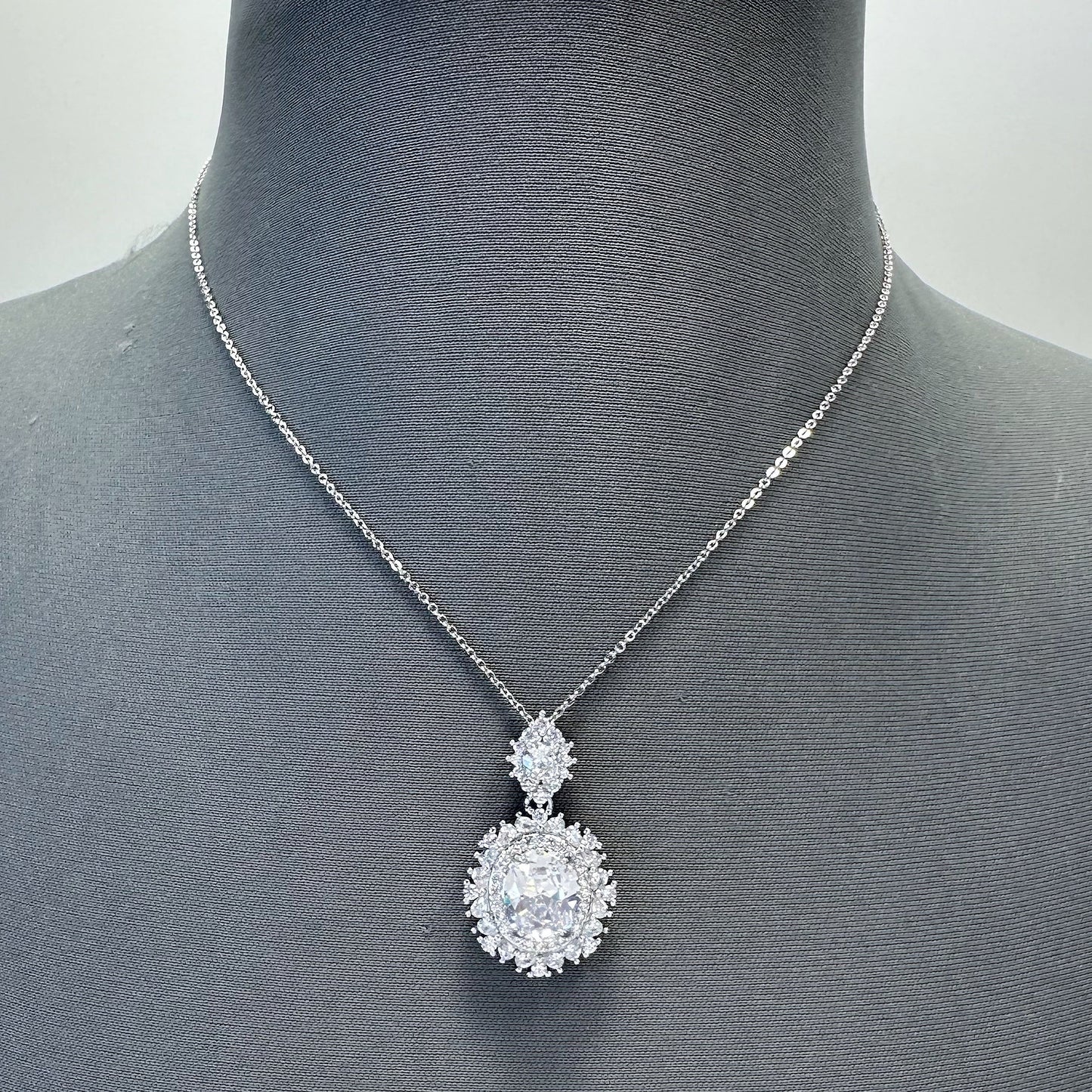 N0229 18168 Mini Pendant Necklace