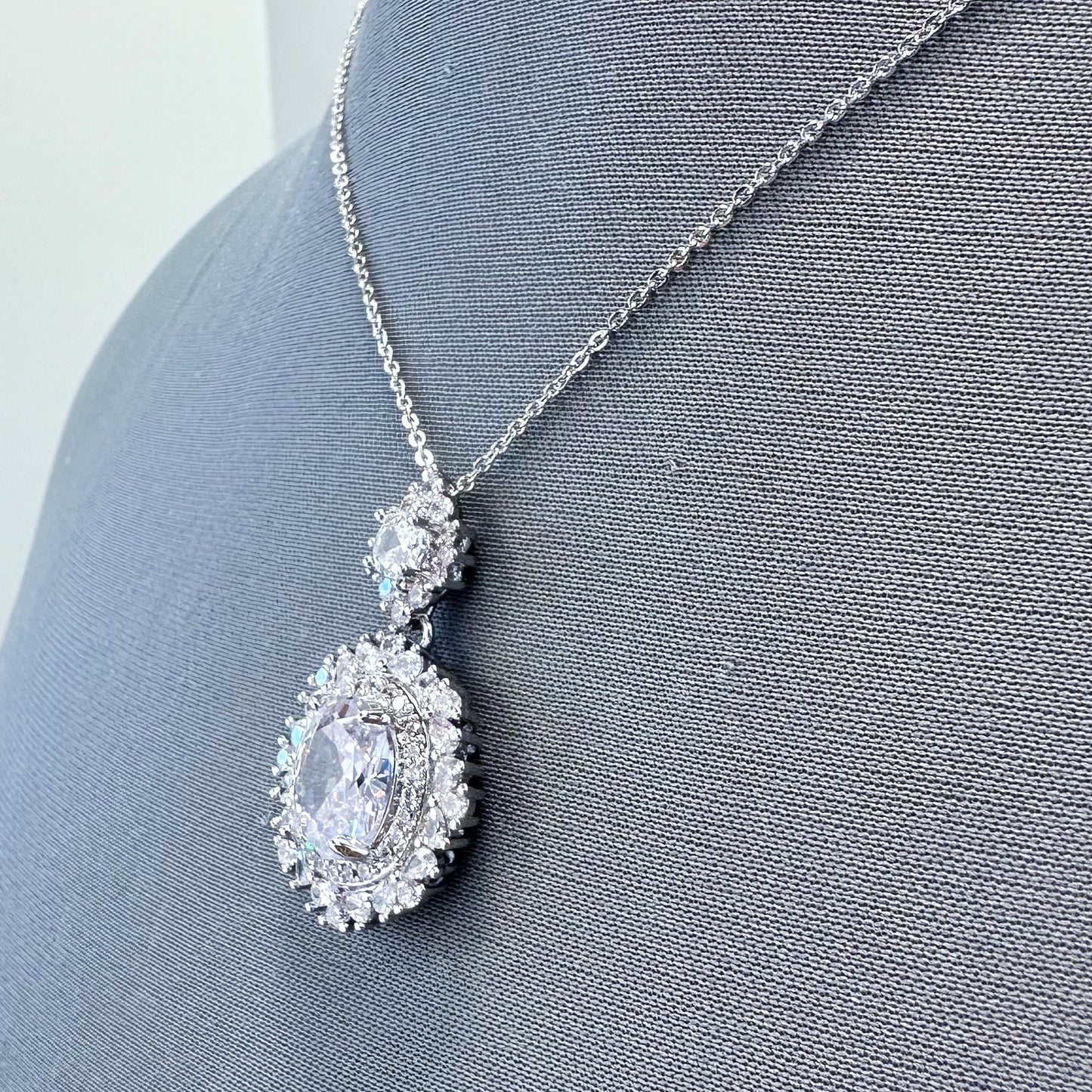 N0229 18168 Mini Pendant Necklace