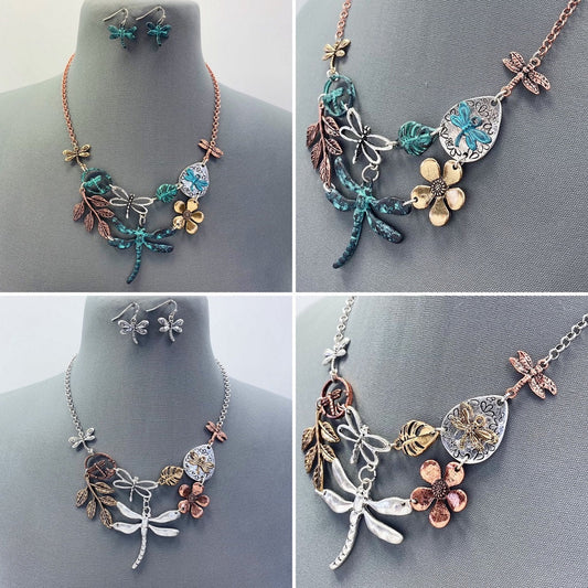 N0425 QNE15313 Antique Tone Metal Flower Animal Dragonfly Designed Necklace