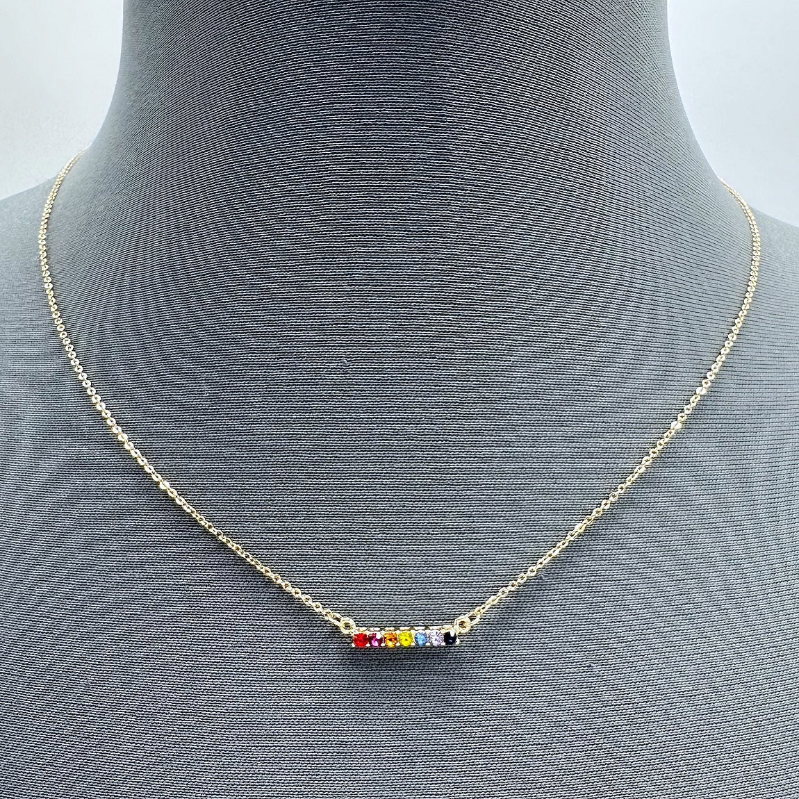 N0605 17170 Bar Pendant Necklace