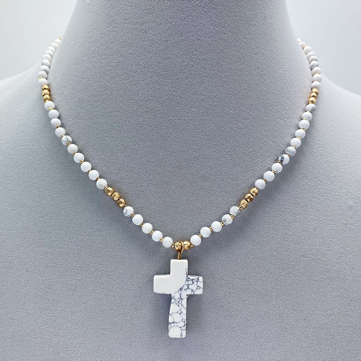 N0513 JN0544 Cross Shape Mini Pendant Necklace