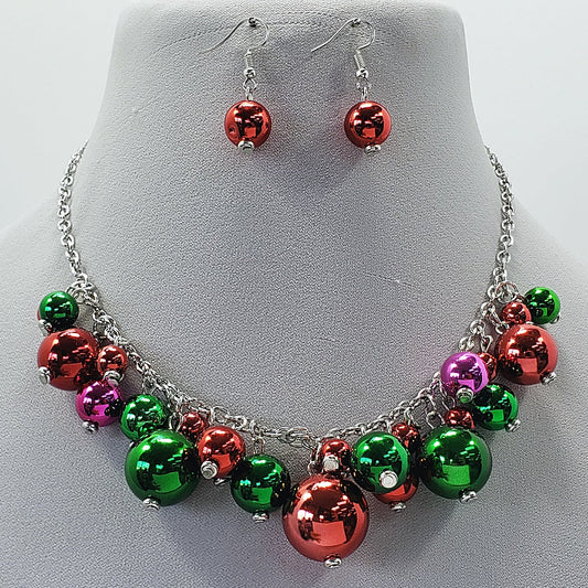 N0626 FNE4816 Christmas Necklace