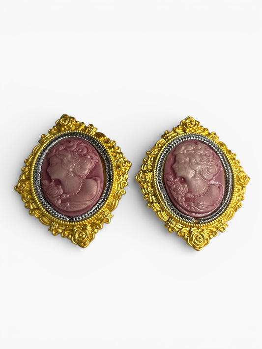 E2204 |Queen Post Earrings | PL800