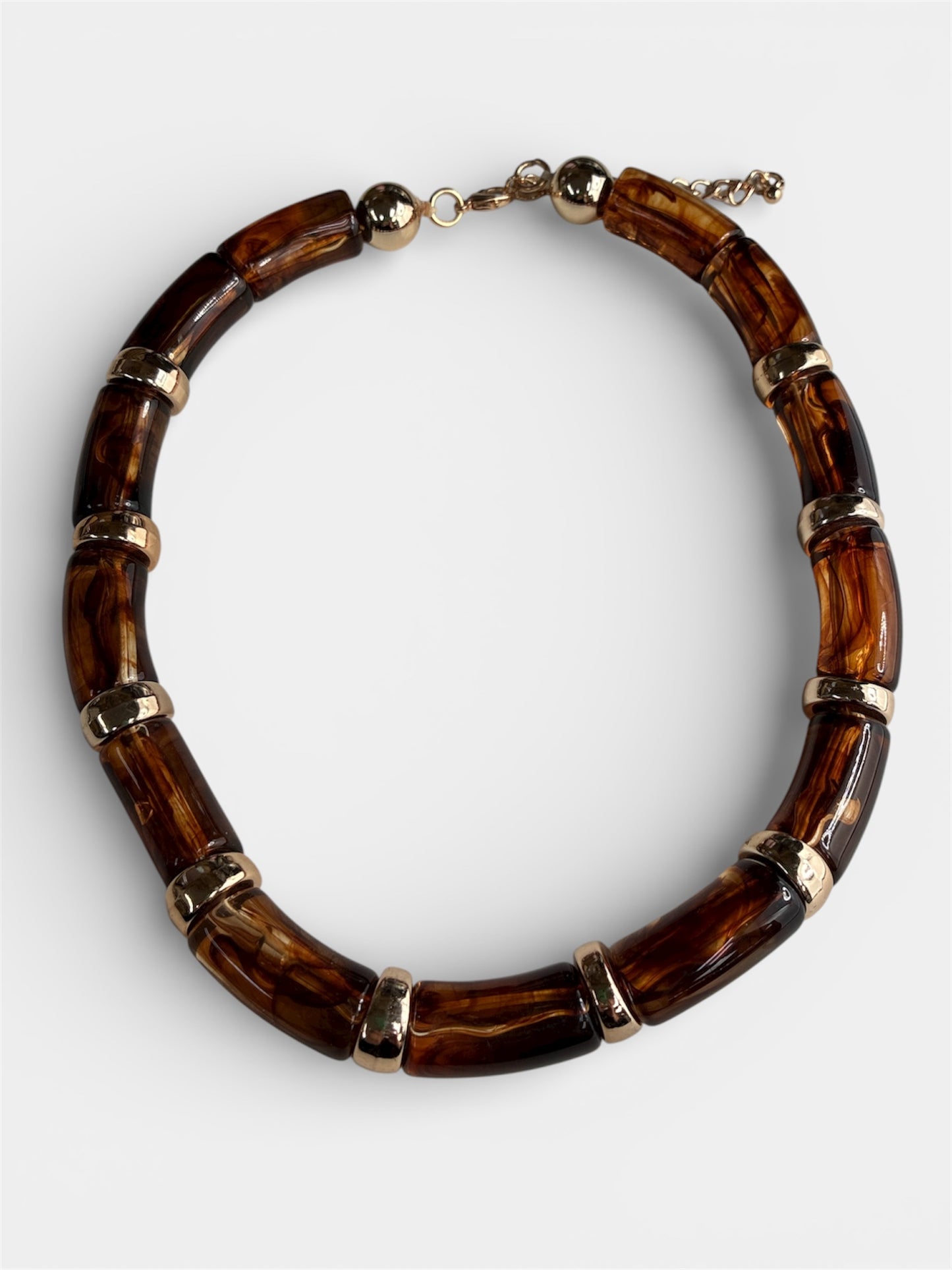 N5115 | Brown Acrylic Short Necklace | APD9941