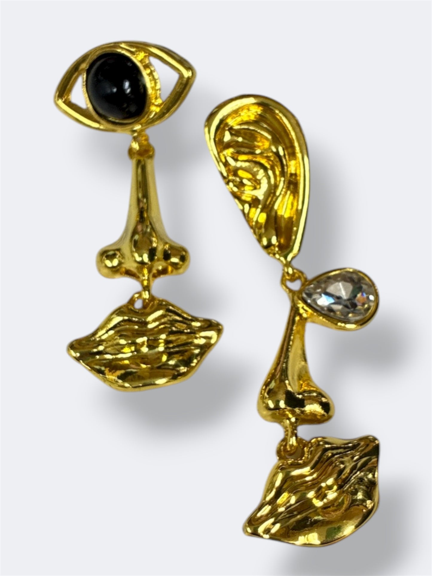 E2241 | Abstract Face Statement Earrings | ER2622