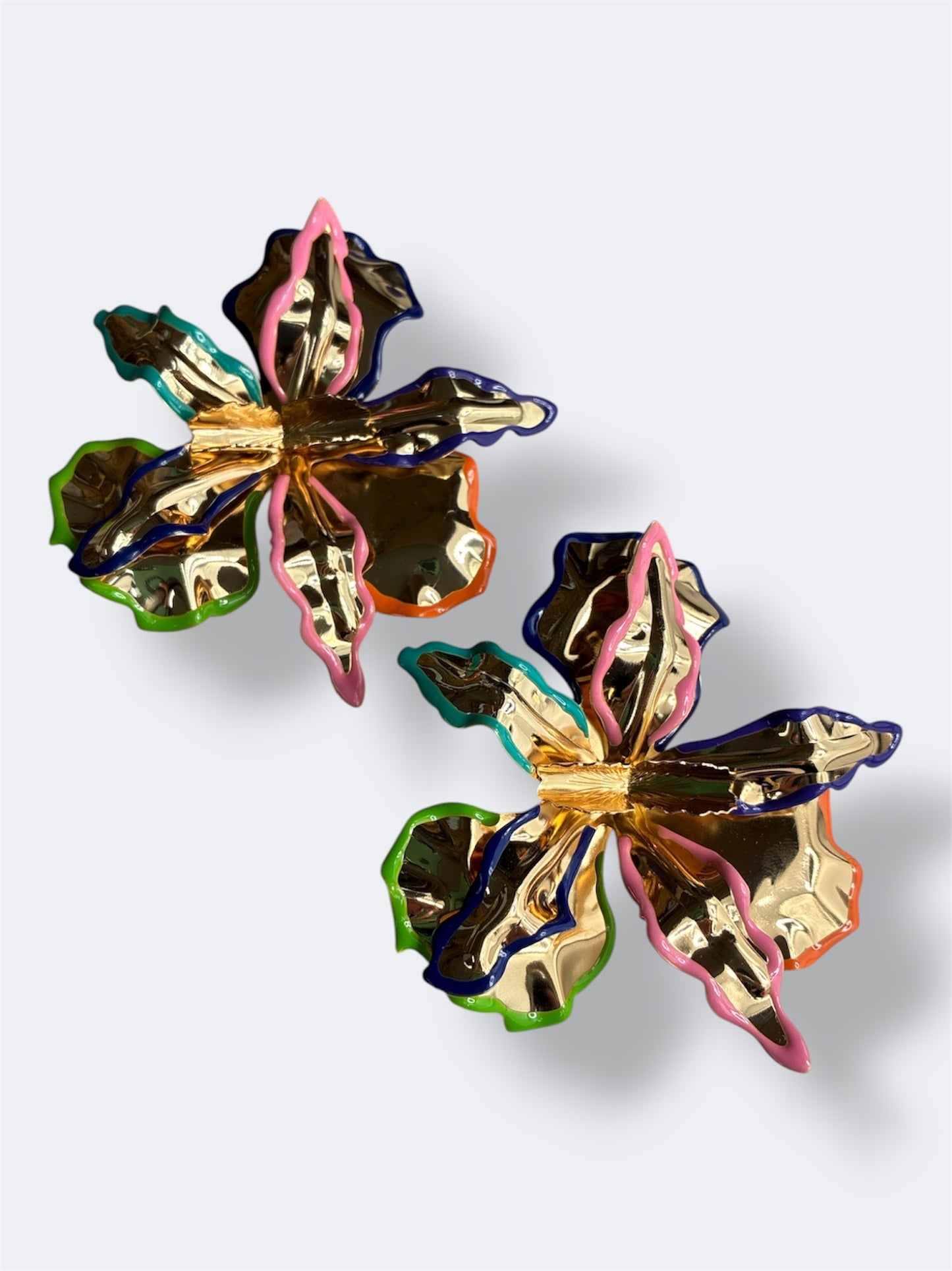E2214 | Bold Floral Statement Earrings | KE2829