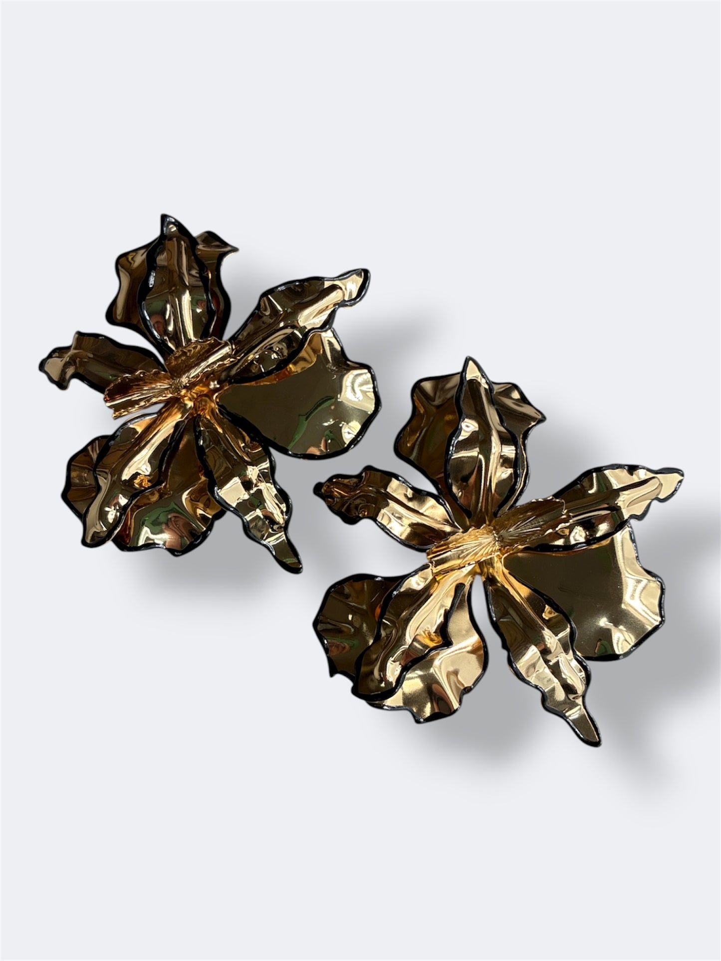 E2214 | Bold Floral Statement Earrings | KE2829