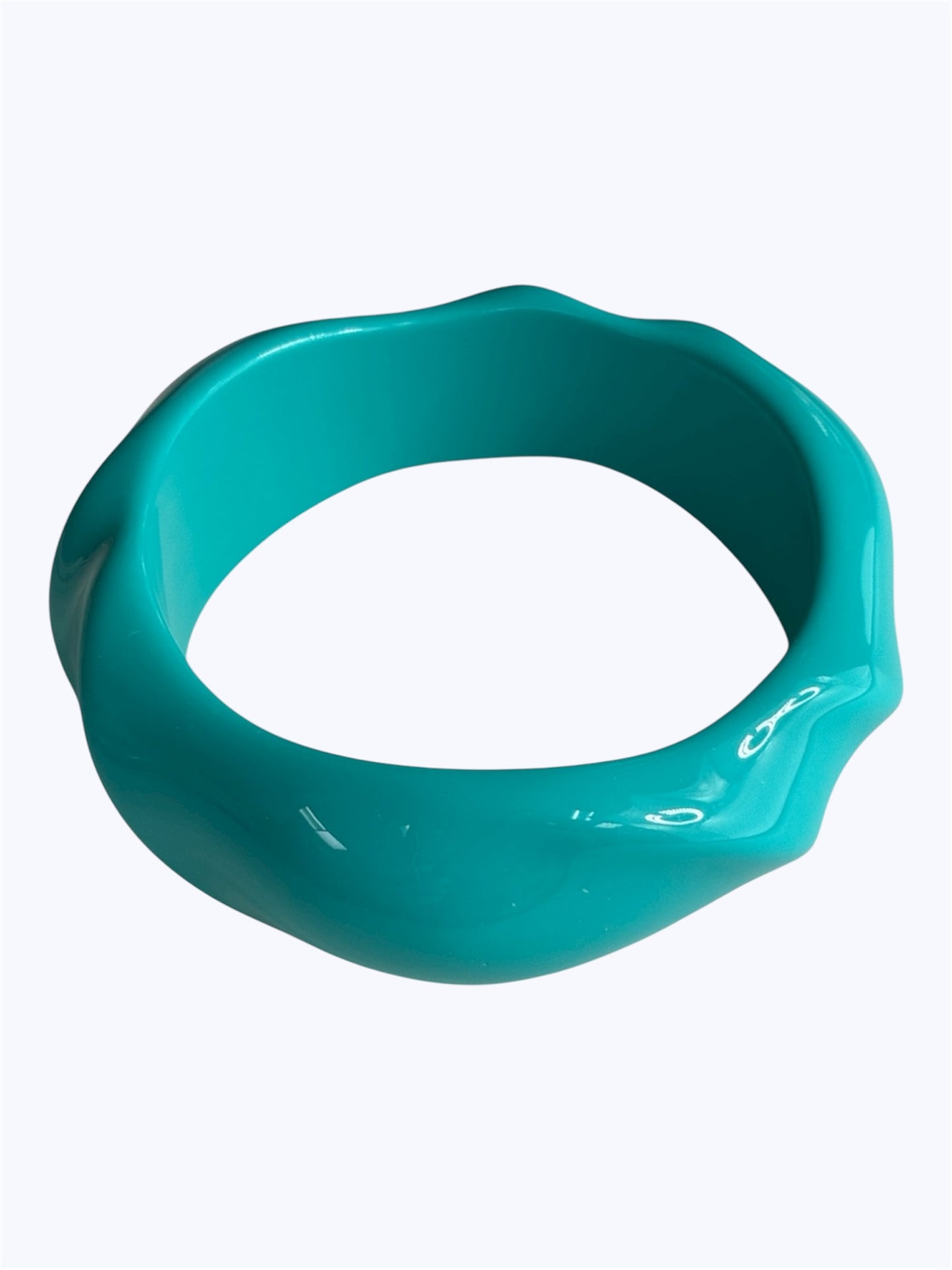 B0406 | Organic Wave Acrylic Bracelet | BR22565