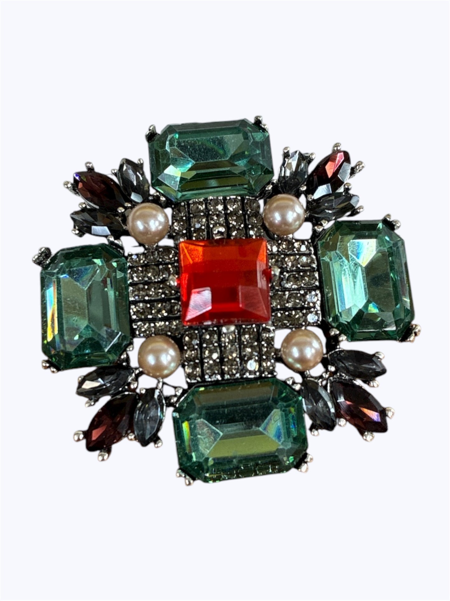 BR0390 | Emerald Cut Crystal Statement Brooch | Q0-5-6788