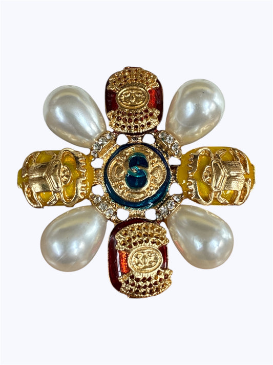BR0331 | Luxe Floral Emblem Brooch | A6-5-5467