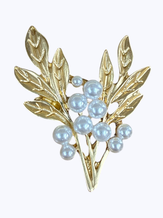 BR0252 | Pearl Leaf Brooch | GBR1232