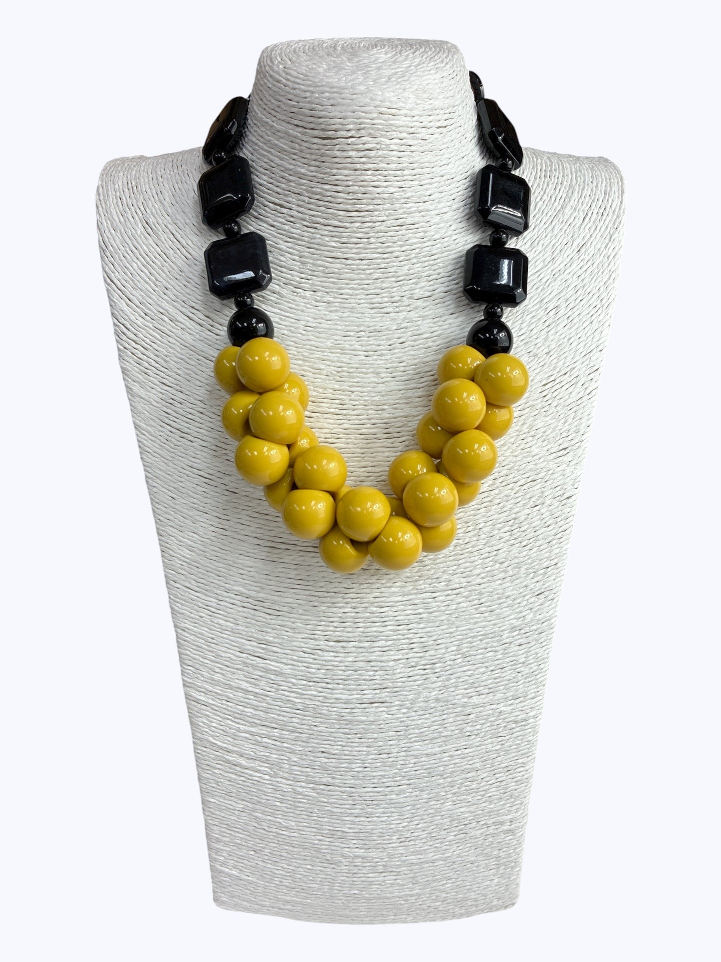 N5089 | Sculpted Bead Statement Necklace | NA5275