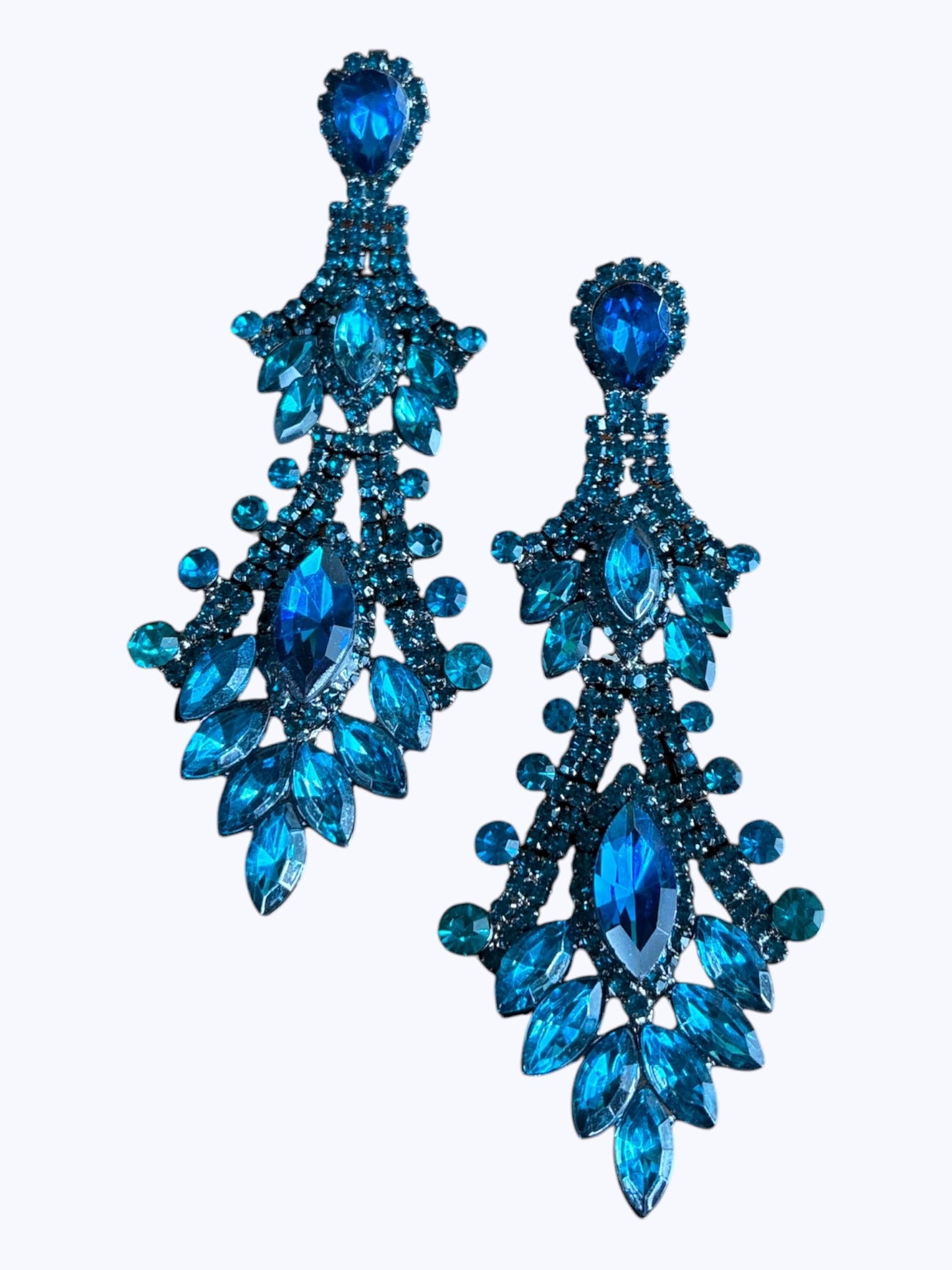 E ESE7880  Crystal and Rhinestones Long Earrings