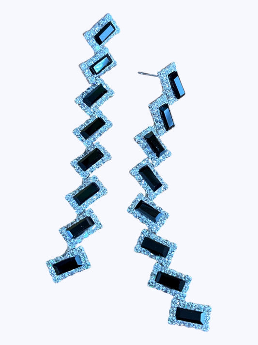 E ESE6519 Long Crystal Earrings
