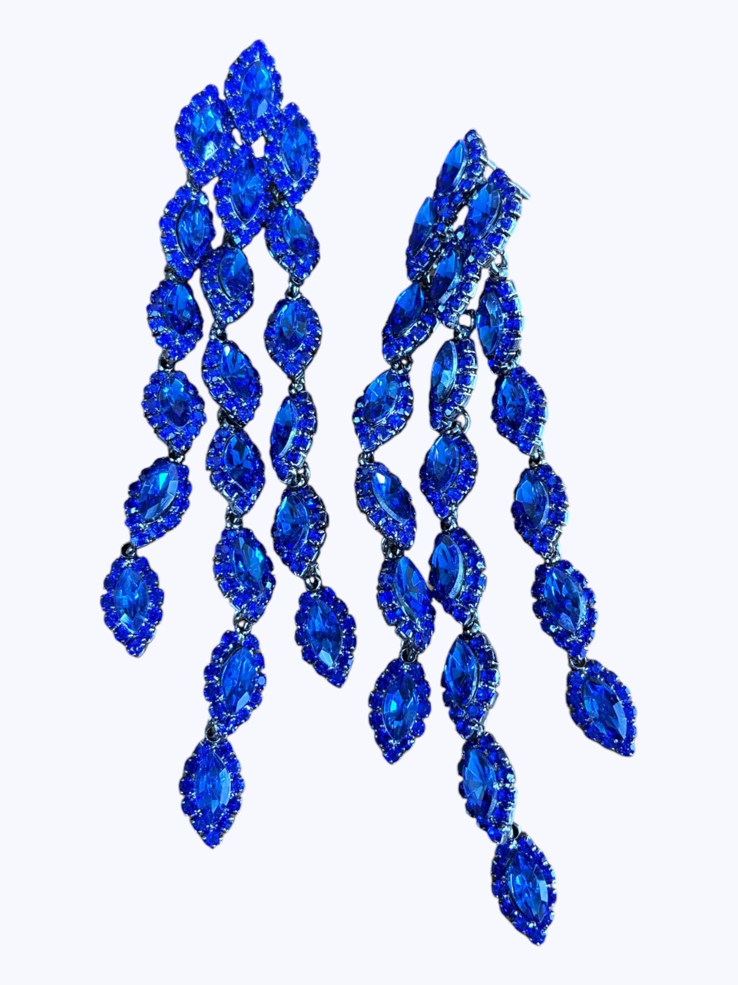 E ESE2377 Cascading Rhinestone Earrings