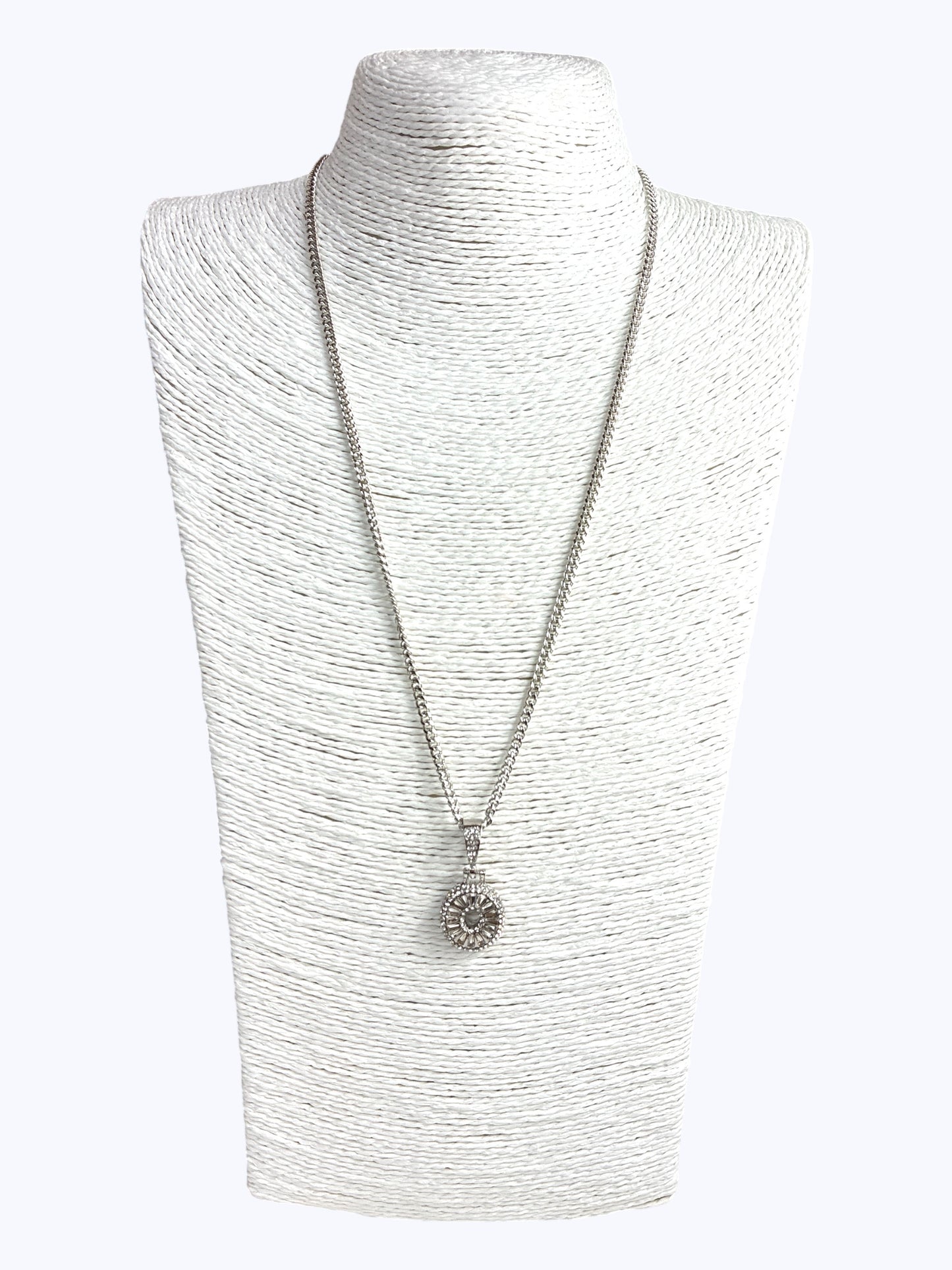 ''O''  Baguette  Letter Chain Necklace