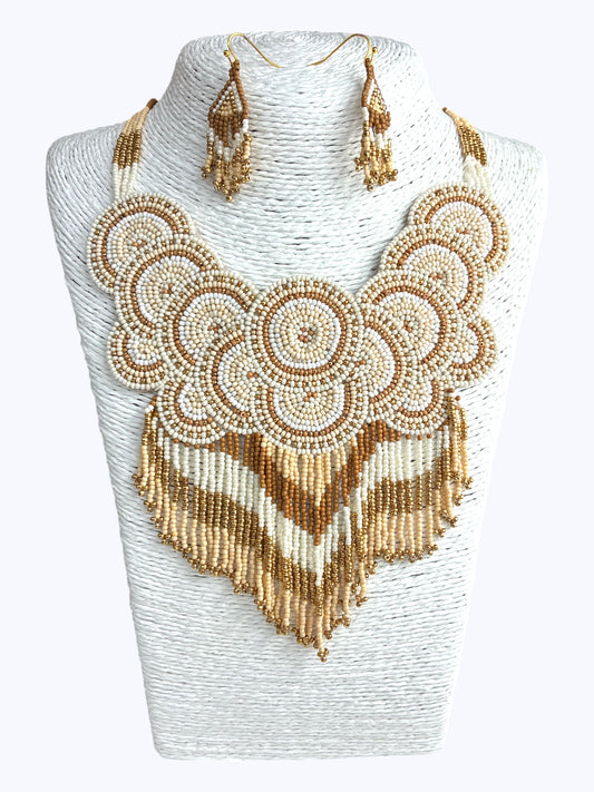 Beaded Short Necklace Set
