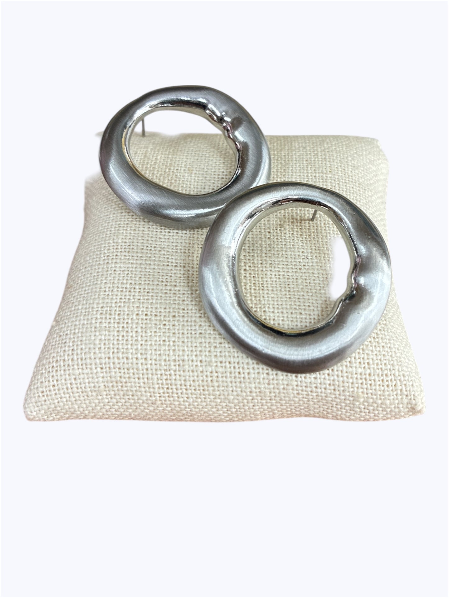 E2283 | Chunky Circle Stud Earrings | TE12051