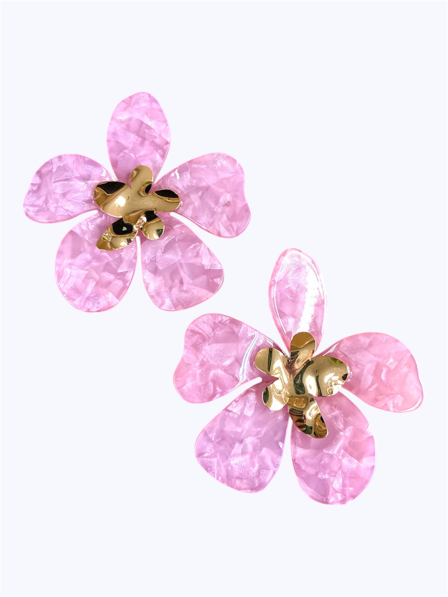 E0306 | Large Floral Post Earrings | 25E6701