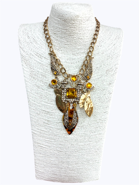N0722 | Vintage-Inspired Statement Bib Necklace | TNE2613