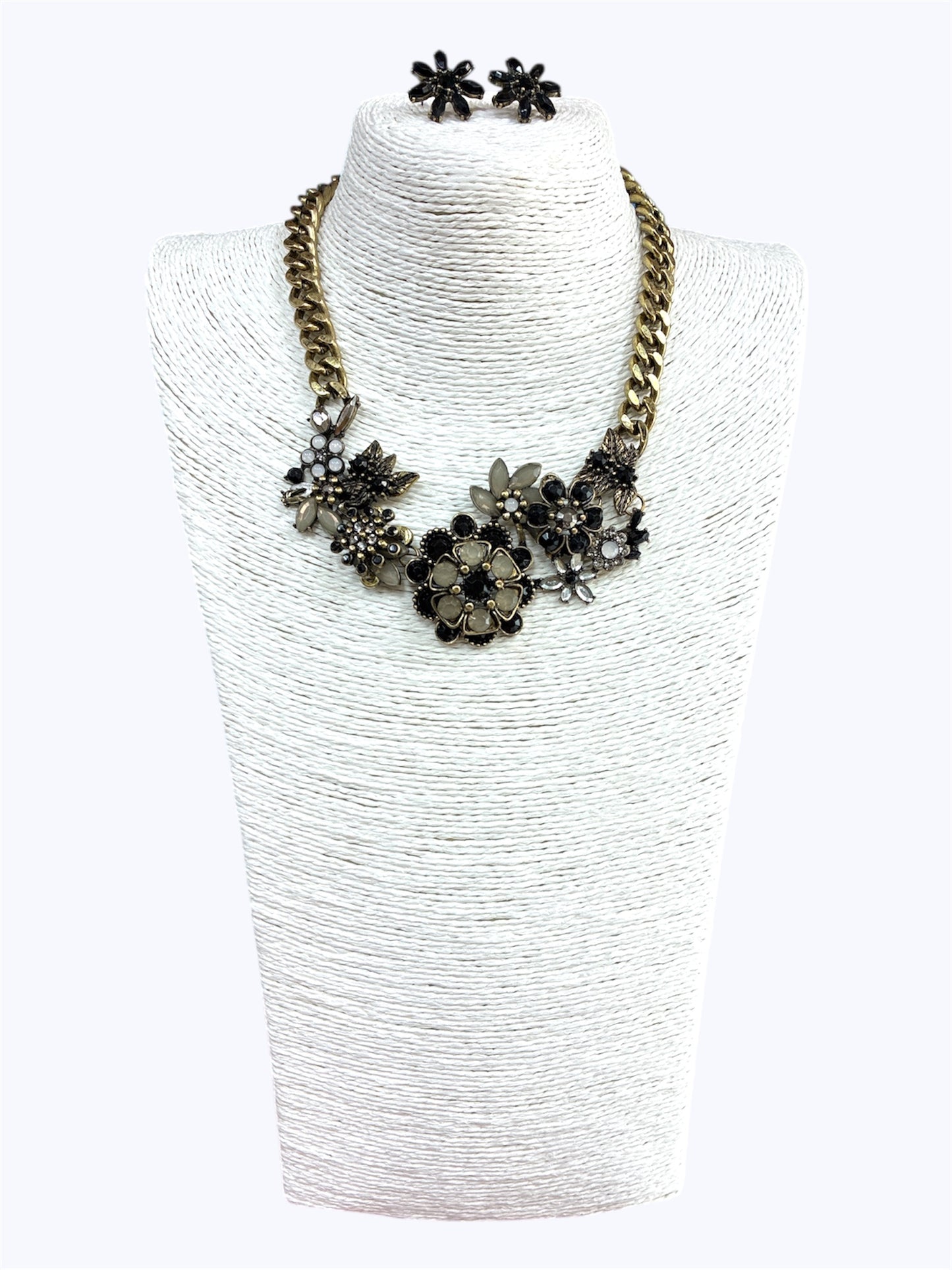 Black  Crystal Stone Necklace Set