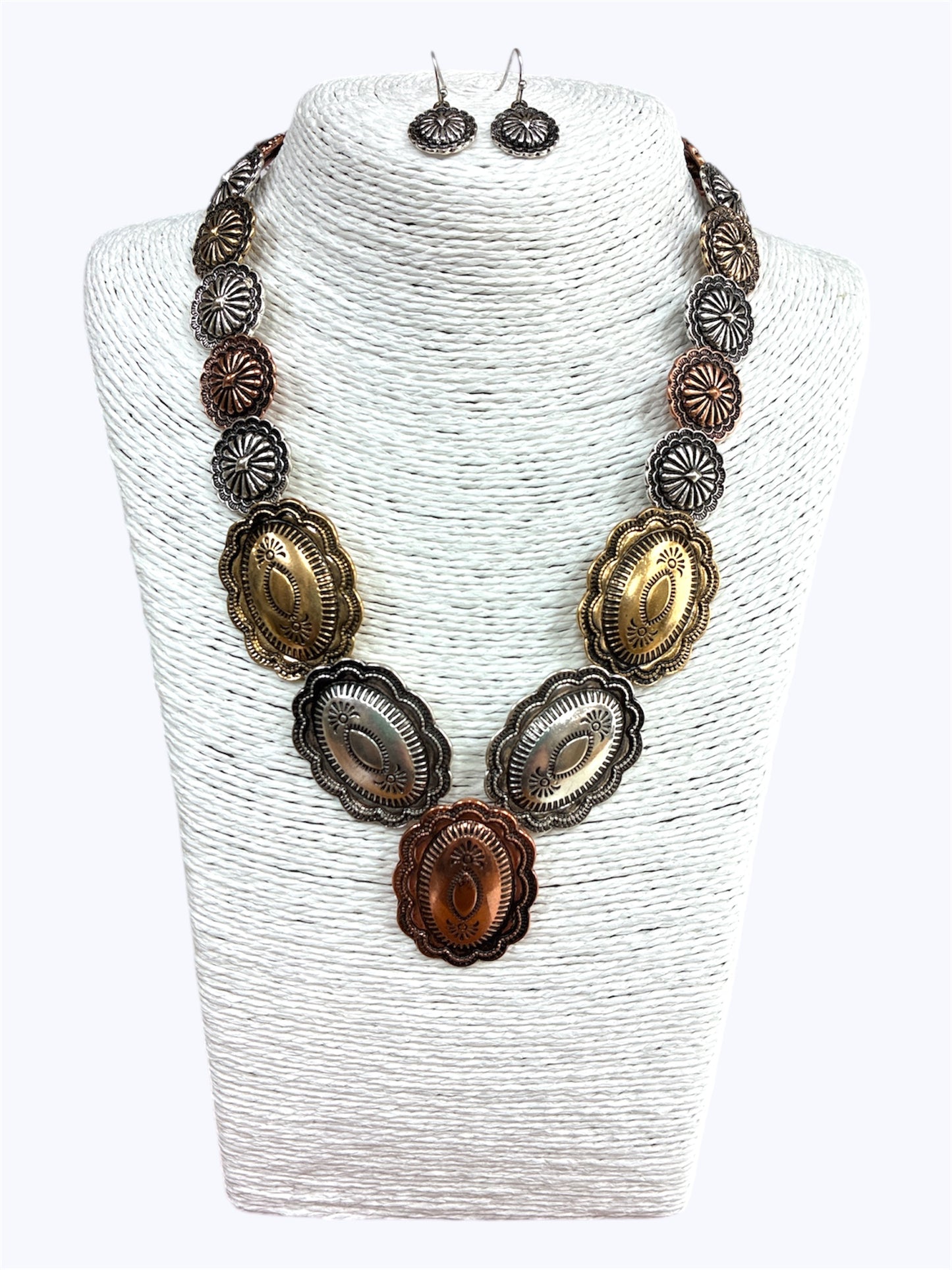 N0677 | Oval Vintage Necklace Set | QNE16200