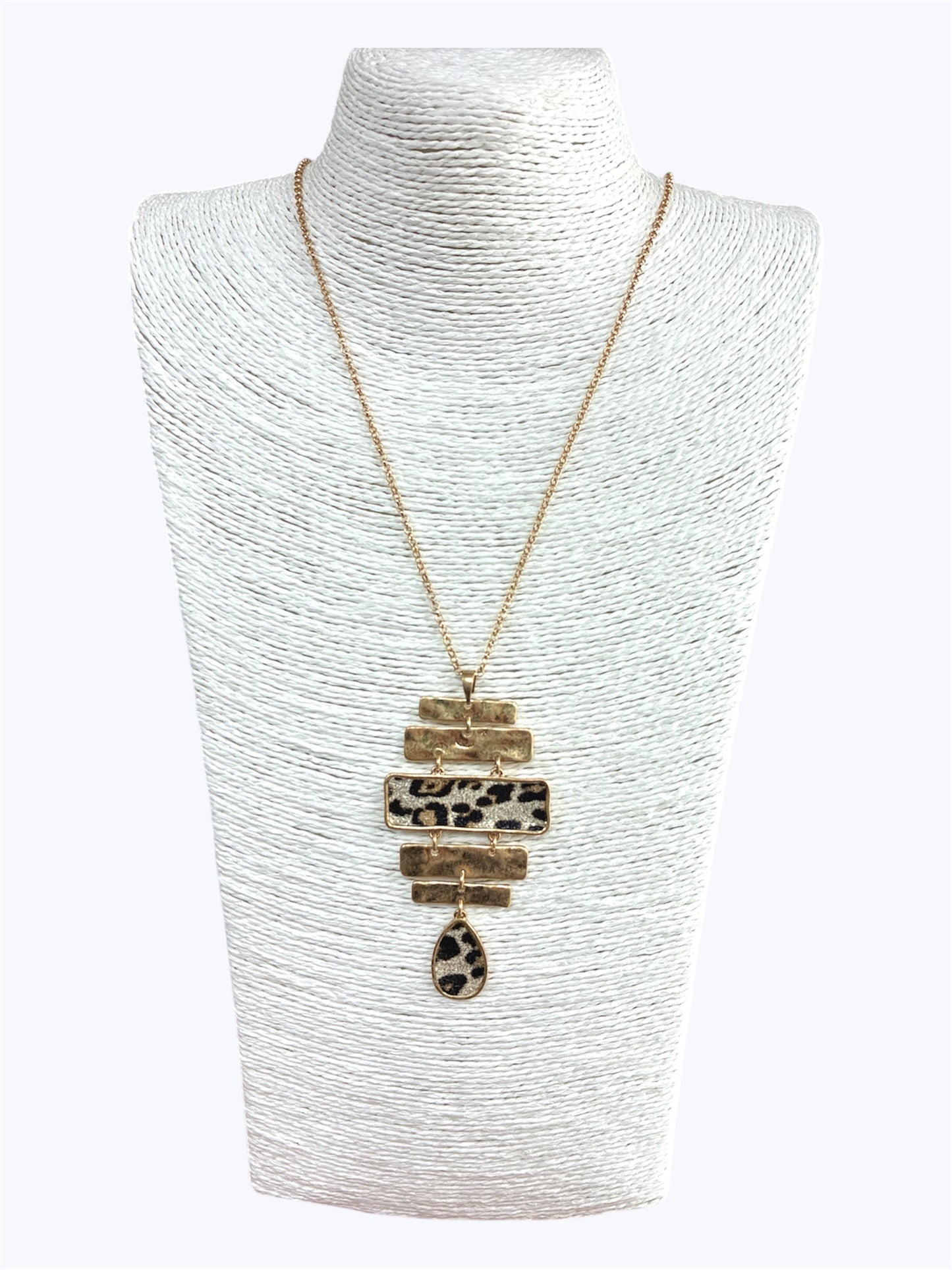 N0256| Antique Animal Print Necklace| QNE15617