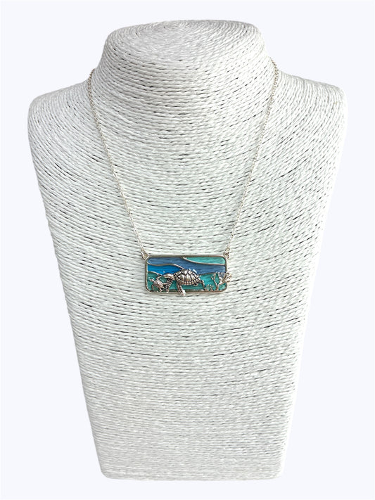N0215|Turtle Pendant Bar Necklace |AN3654
