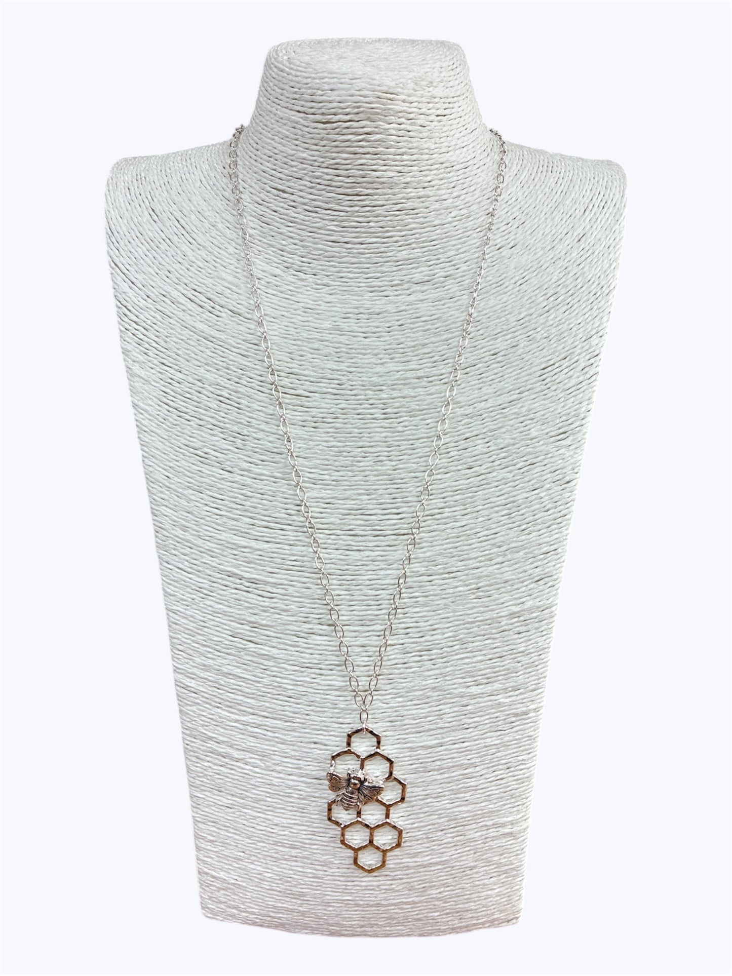 N0550| Bee Pendant Long Necklace |N1030