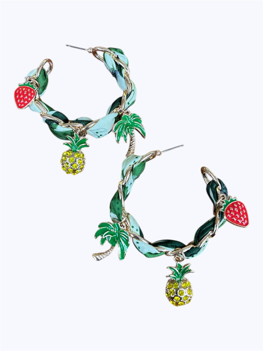 E0269 | Coastal-Inspired Charm Earrings | ME21617