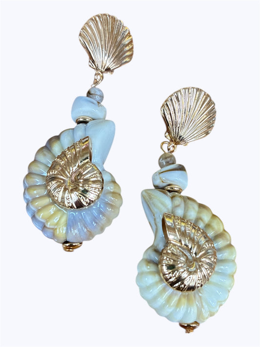 E0311 | Shell Statement Earrings | 25E6641