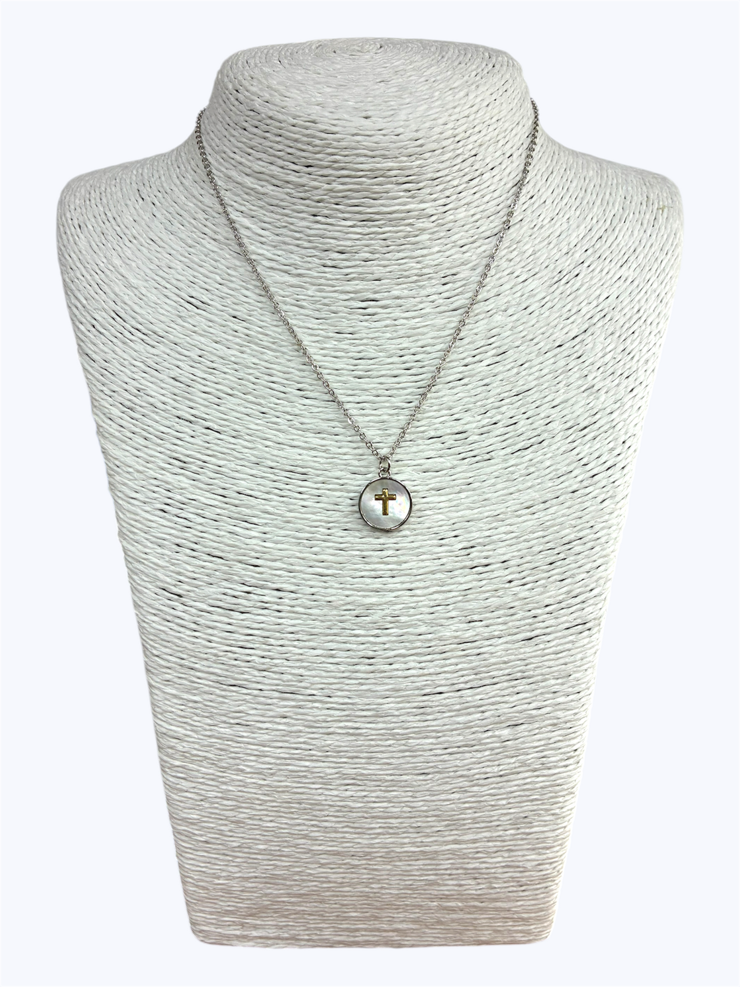 N0734 | Cross Emblem Pendant Necklace | PE9981