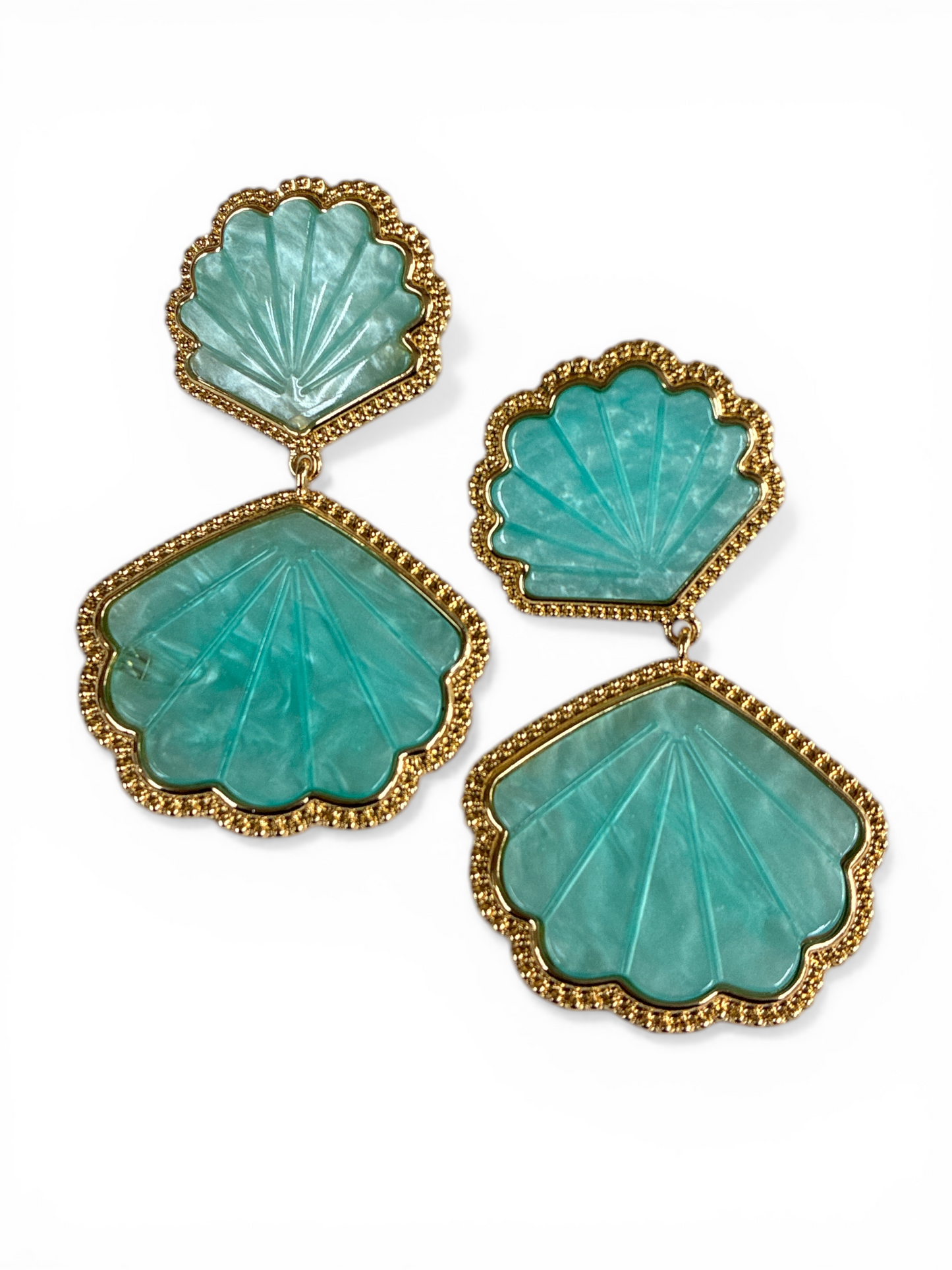 E2308 | Double Shell Drop Earrings | 25E6978