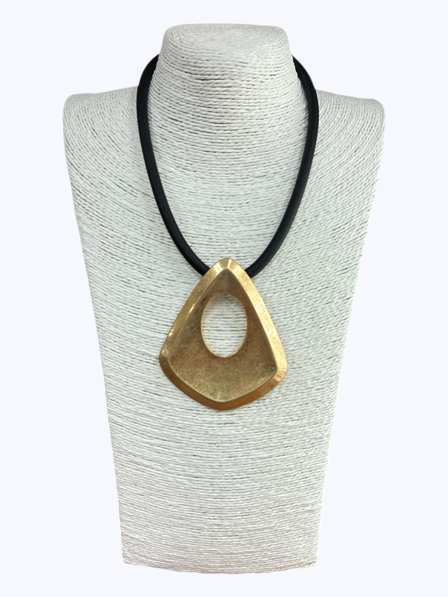 N5133 | Matte Triangle  Rubber Cord Short Necklace | NK26108