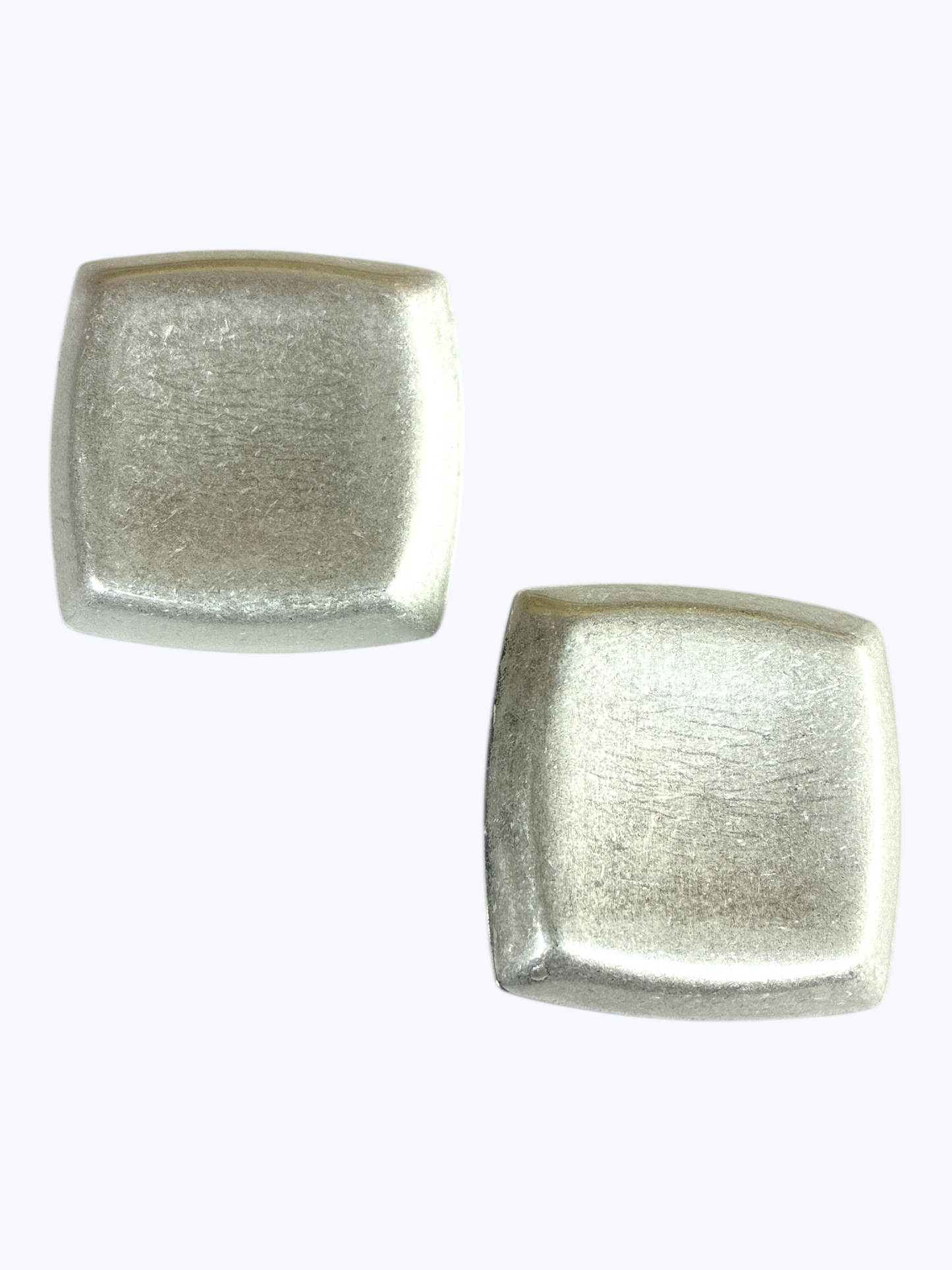 E0622 | Large Square Statement Earrings | KE2949